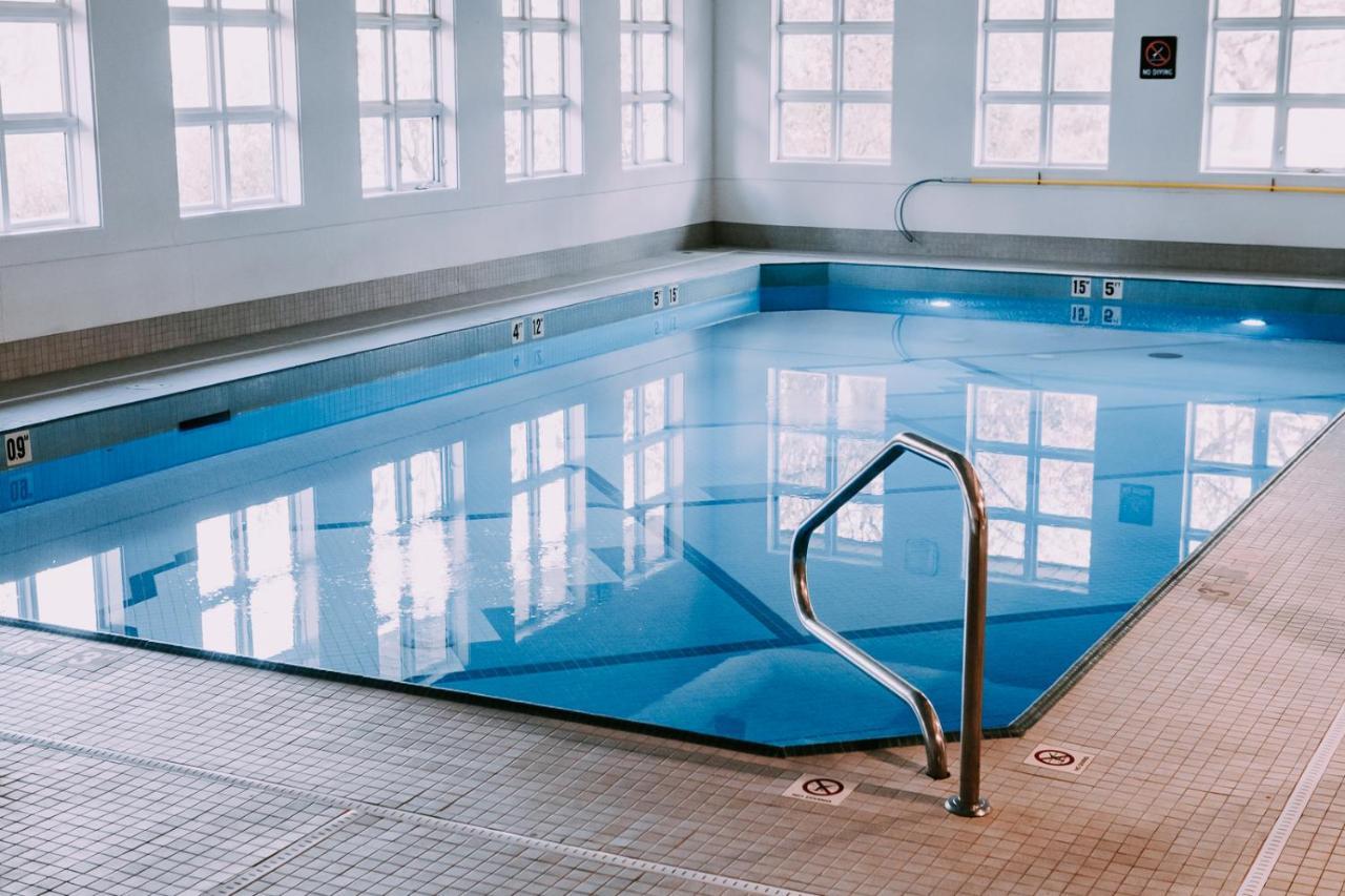 Coast & Conference Centre 3* Canmore
