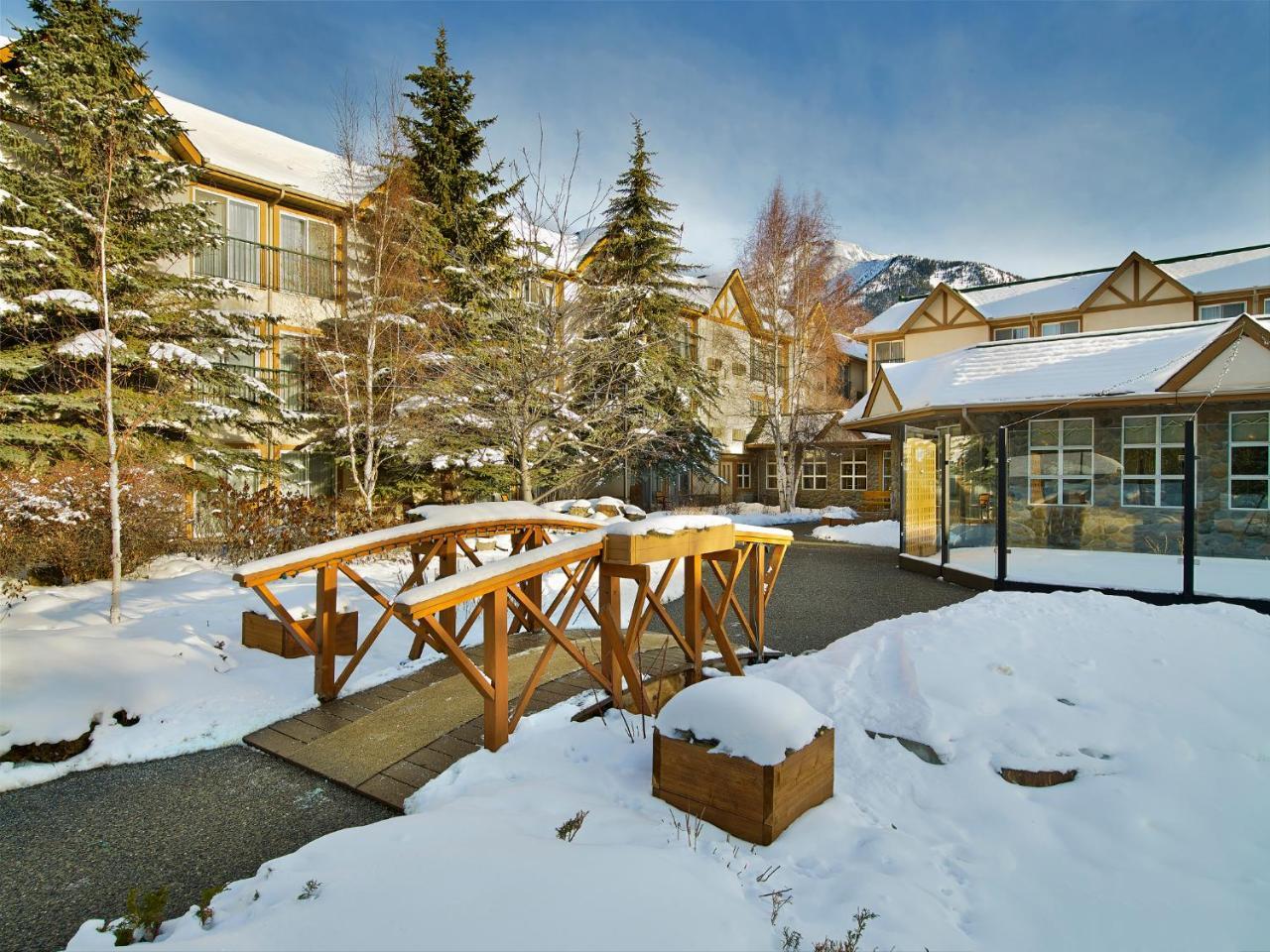 Coast & Conference Centre Hotel Canmore