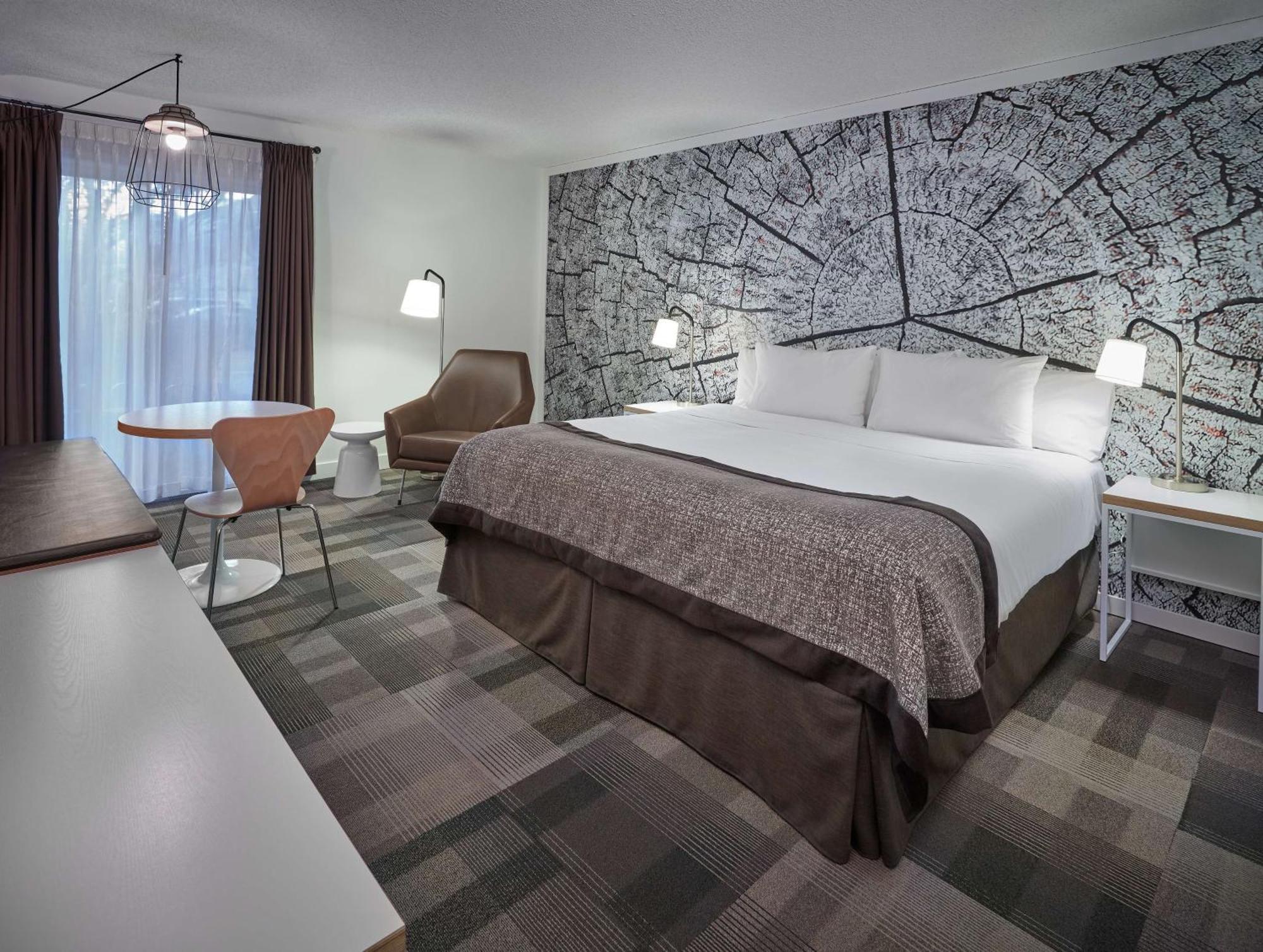 Coast & Conference Centre Hotel Canmore