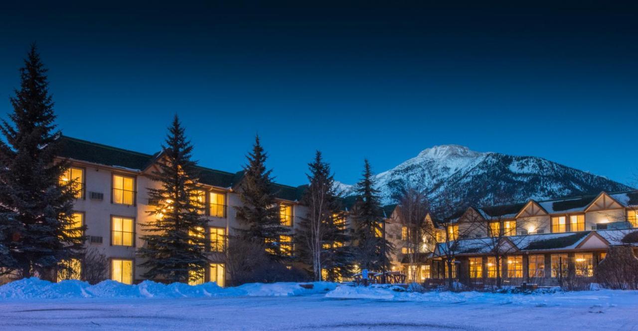 Hotel Coast & Conference Centre