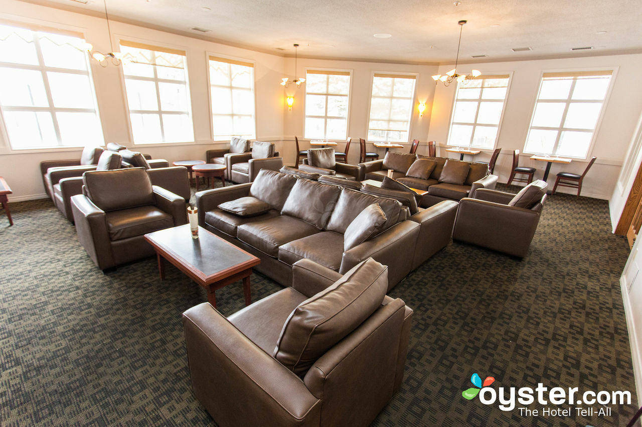 Coast & Conference Centre Hotel 3*