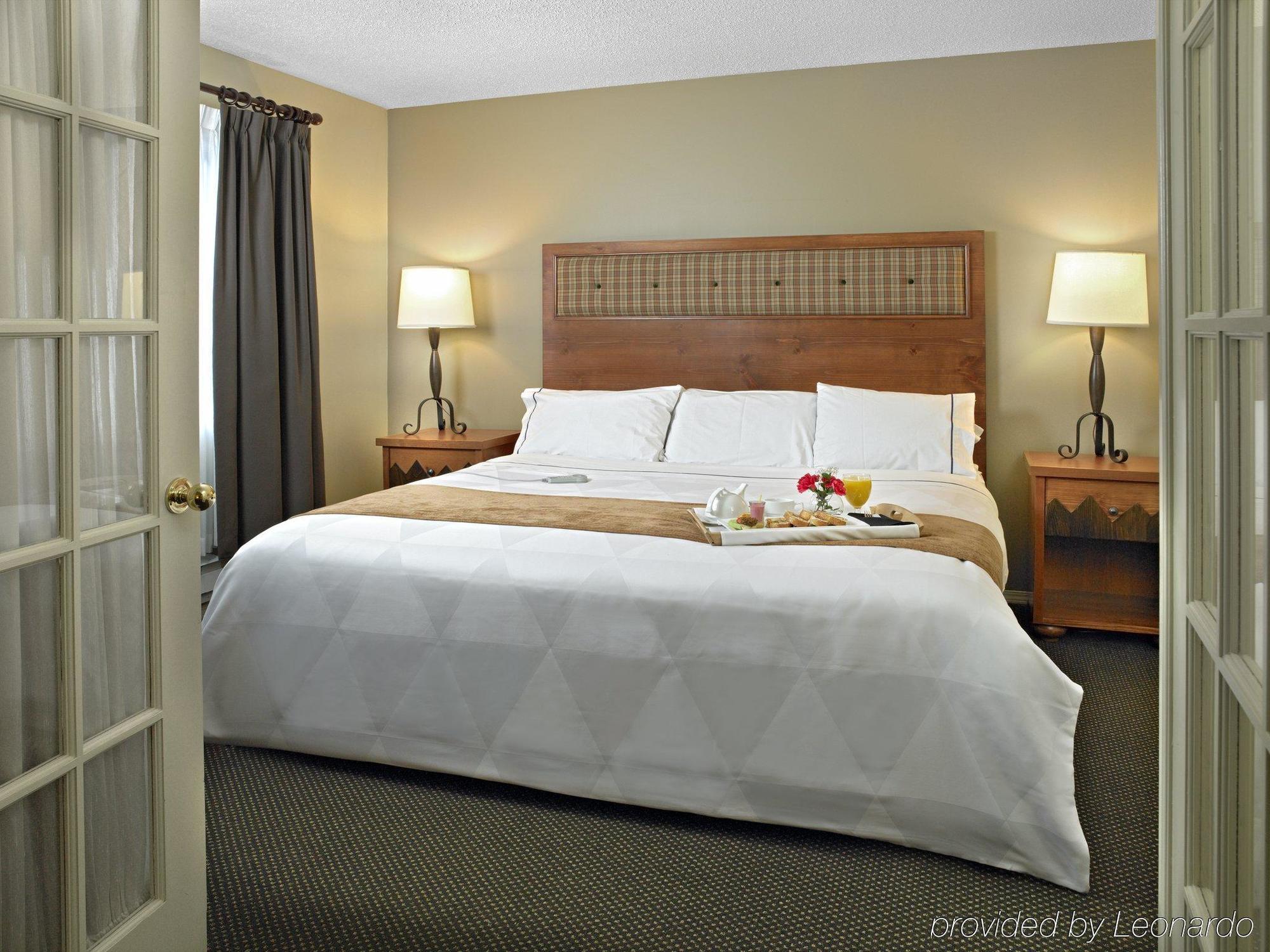 Coast & Conference Centre Hotel 3*
